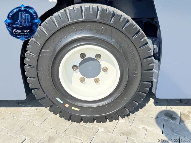 رافعة شوكية رباعية الاتجاهات Combilift C5000SL GAS TRIPLEX 5500 AIR CONDITIONIN