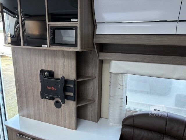 Potovalna prikolica Kabe Imperial 740 TDL FK KS