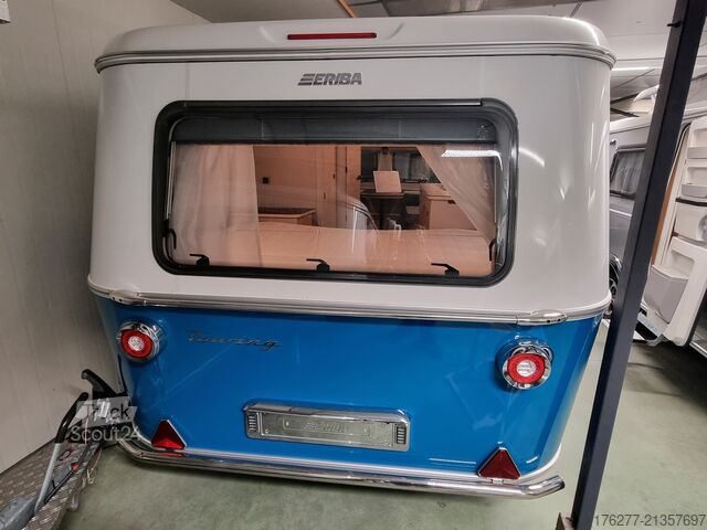 Potovalna prikolica Eriba Touring 630 Harbour Blue