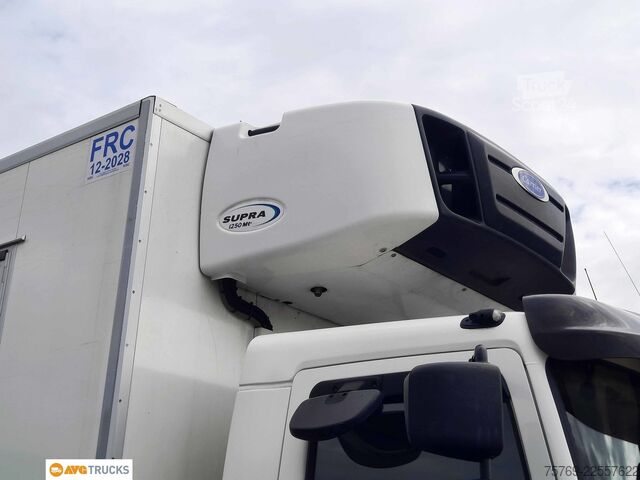 Ledusskapja kravas automašīna RENAULT D 18 WIDE Tiefkühl Carrier 1250 Mt° LBW 2t AHK