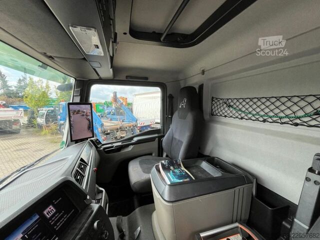 Tresidig tippbil MAN TG-M 18.320 4x2 2-Achs Kipper Kran Atlas 116.4RC