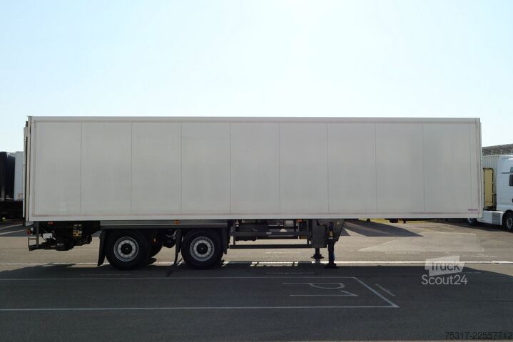 Koeloplegger SCHMITZ CARGOBULL SKO 18 /LZG CITY TRIDEC LENKA. /LBW 3to / 1550