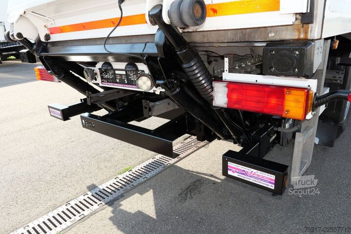 Koeloplegger SCHMITZ CARGOBULL SKO 18 /LZG CITY TRIDEC LENKA. /LBW 3to / 1550