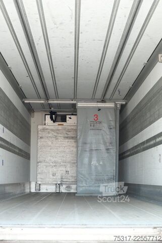 Koeloplegger SCHMITZ CARGOBULL SKO 18 /LZG CITY TRIDEC LENKA. /LBW 3to / 1550