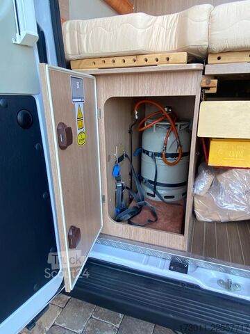 Kastenwagen Wohnmobil / Campervan ROADCAR R 540 - mit Busbiker und Markise