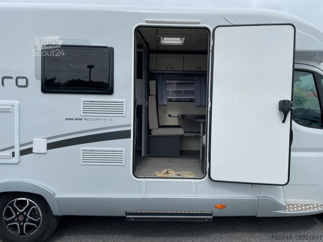 Teilintegriertes Wohnmobil ACROSS Aero 681 Rollstuhlgeeignet mit Lift