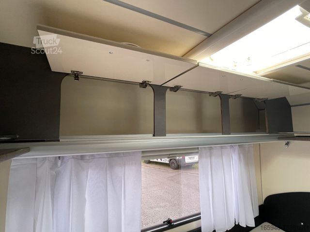 Teilintegriertes Wohnmobil ACROSS Aero 681 Rollstuhlgeeignet mit Lift