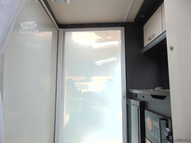 Teilintegriertes Wohnmobil ACROSS Aero 681 Rollstuhlgeeignet mit Lift