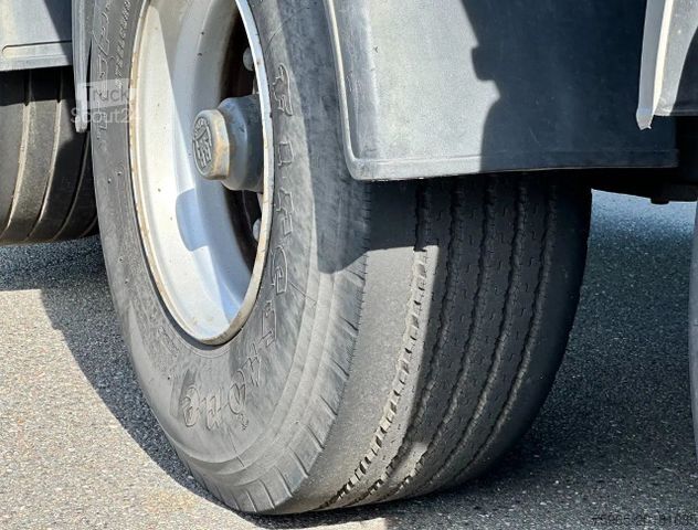 Auflieger mit Arbeitsbühne  Happy Trailer 2x STUURAS 1265 CM LANG LIFTAS NIE