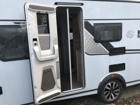 Rulotă Knaus Südwind 460 EU Black Selection Mod.2026 1700kg