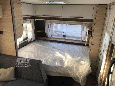 Bivalnik Fendt Apero Activ 560 SKM Mod.2026 2000kg Dekopaket