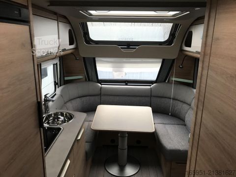 Husvagn Knaus Südwind 540 UE Black Selection Mod.2026 1800kg