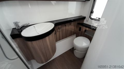 Wohnwagen Hobby Excellent Edition 540 WLU Auflastung 2000 kg