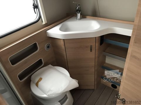 Rulotă Knaus Südwind 580 QS Black Selection Mod.2026 2000kg