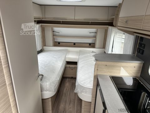 RG Waalwijk B.V. RG Waalwijk B.V. RG Waalwijk B.V.