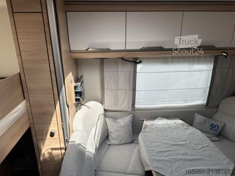 Rulotă Knaus Südwind 550 FSK 60 Years BugfensterGarageDusch