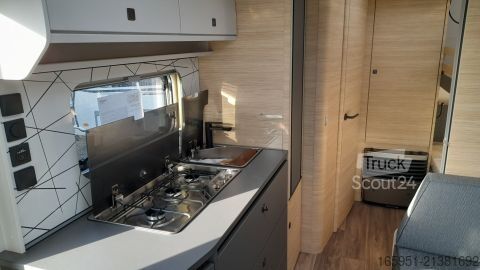 Husvagn Fendt Apero 560 SKM Dusche, 2000kg, TV Halter