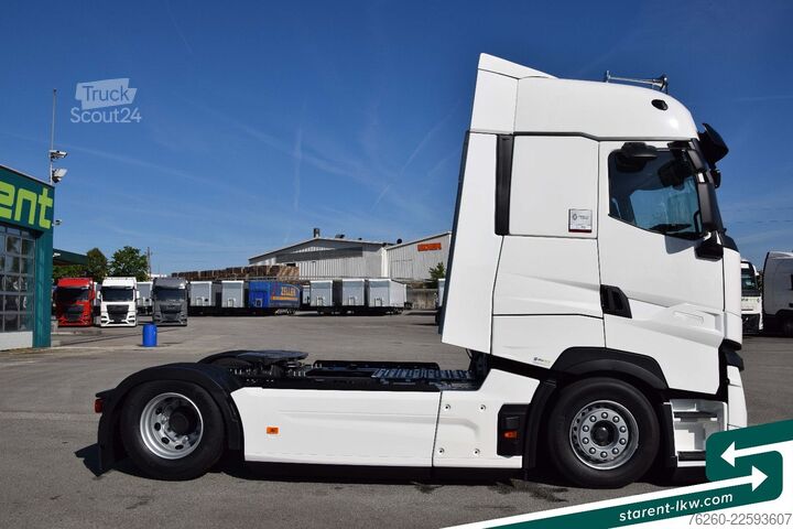 Standardní tahač RENAULT T520 Vollluftfederung Retader Standklima ACC