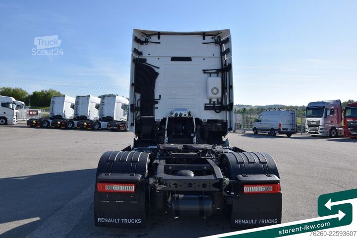 Standardní tahač RENAULT T520 Vollluftfederung Retader Standklima ACC