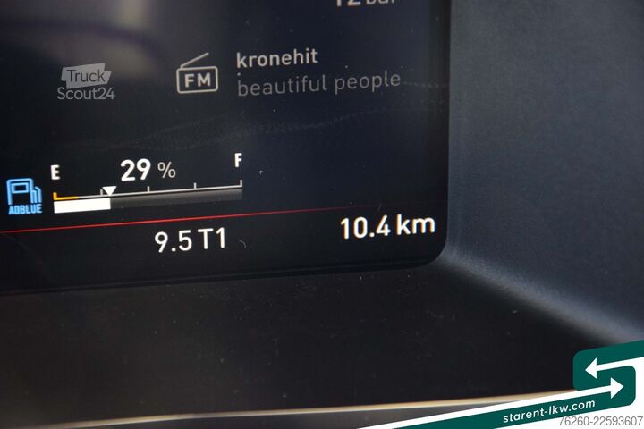 Standardní tahač RENAULT T520 Vollluftfederung Retader Standklima ACC