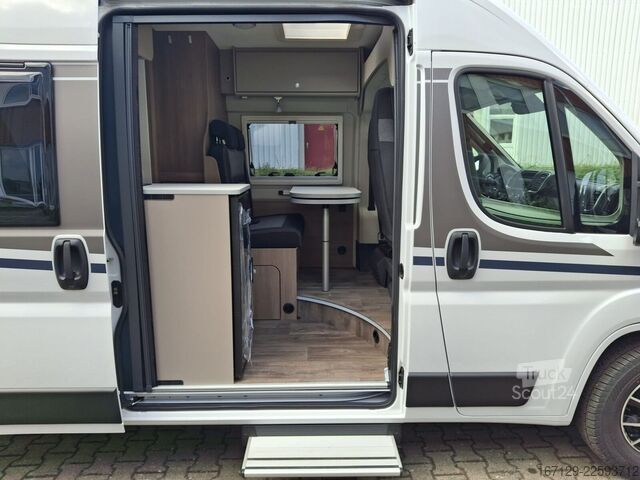 Asuntoauto CARADO CV 600
