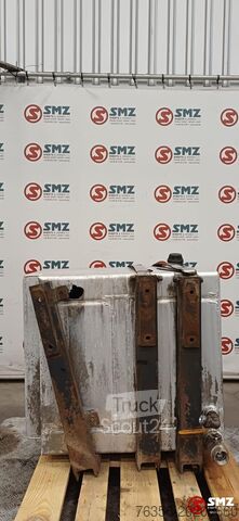 Rezervor hidraulic Renault Occ hydraulische tank 250L + materiaalkast Renault