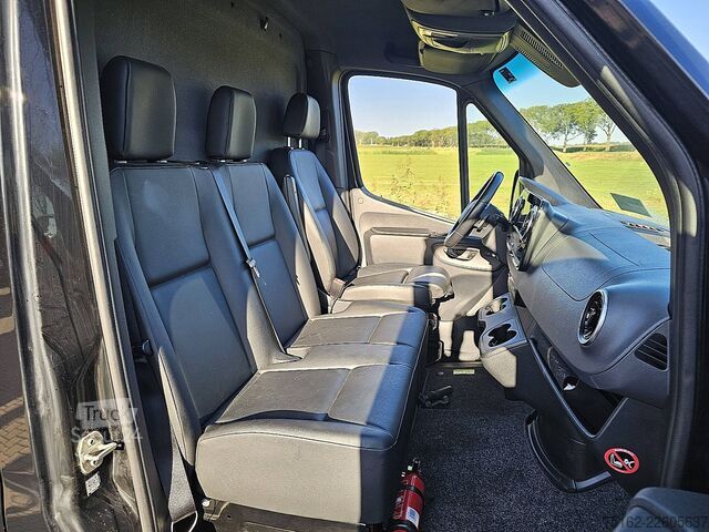 Carrinha de tejadilho alto MERCEDES-BENZ SPRINTER 317 L3H2 LED Mbux10!