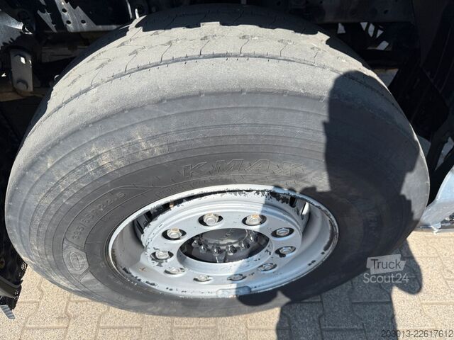 Caminhão betoneira MAN 35.400 8x4 BB CH Betonmischer Liebherr 9 m³