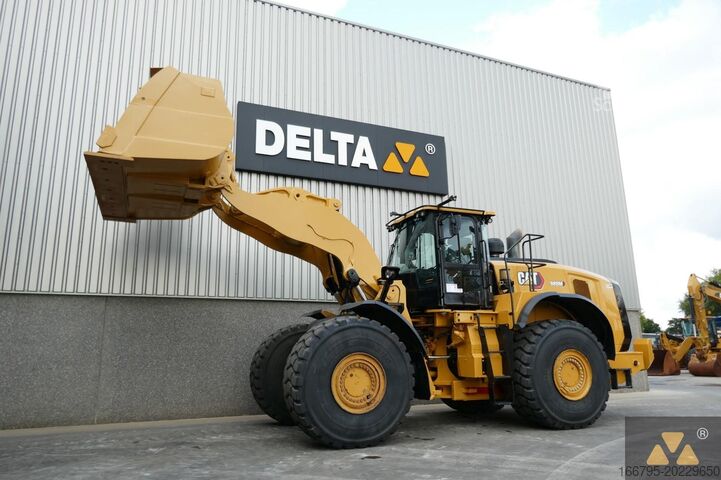 Kolesový nakladač Caterpillar 980M