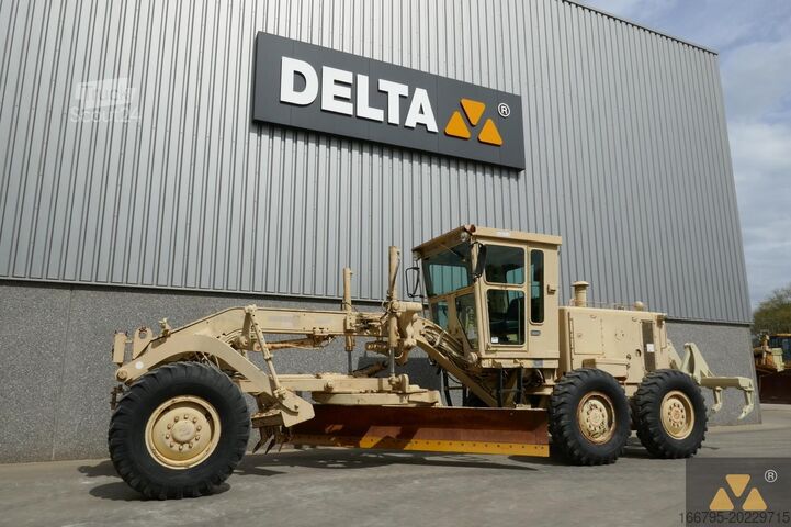 Równiarka Caterpillar 130G Ex-army