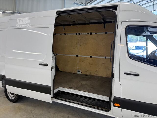 Kassevogn MERCEDES-BENZ Sprinter III Kasten RWD/AWD 319 CDI V6 RWD L3 /