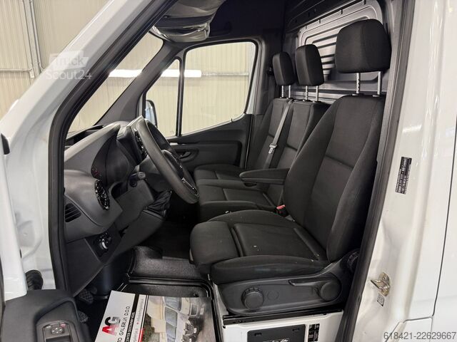 Kassevogn MERCEDES-BENZ Sprinter III Kasten RWD/AWD 319 CDI V6 RWD L3 /