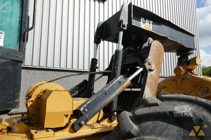 Rückezugmaschine Caterpillar 525D
