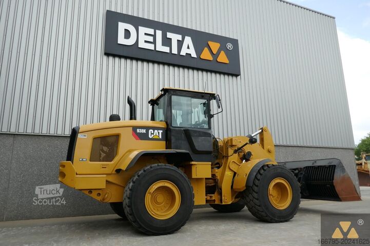 колёсный погрузчик Caterpillar 938K