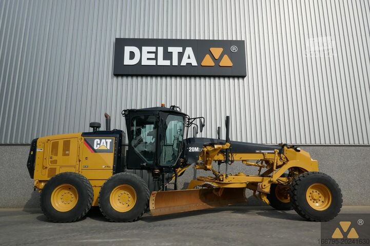Grader Caterpillar 120M2