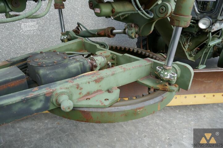 Γκρέιντερ Caterpillar 130G Ex-army