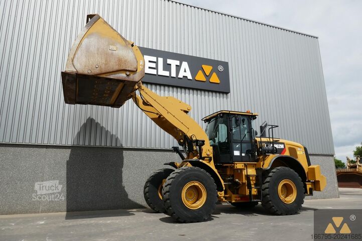 колёсный погрузчик Caterpillar 962M