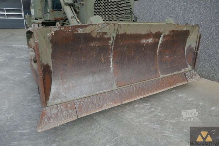 Planierraupe Caterpillar D7G Ex-army