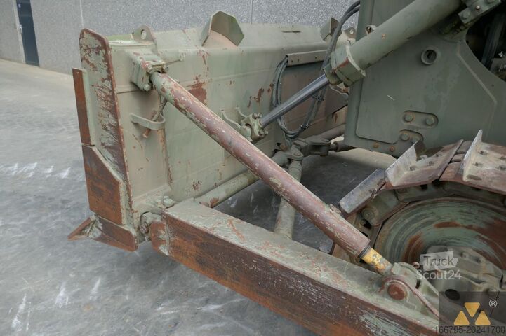 Planierraupe Caterpillar D7G Ex-army
