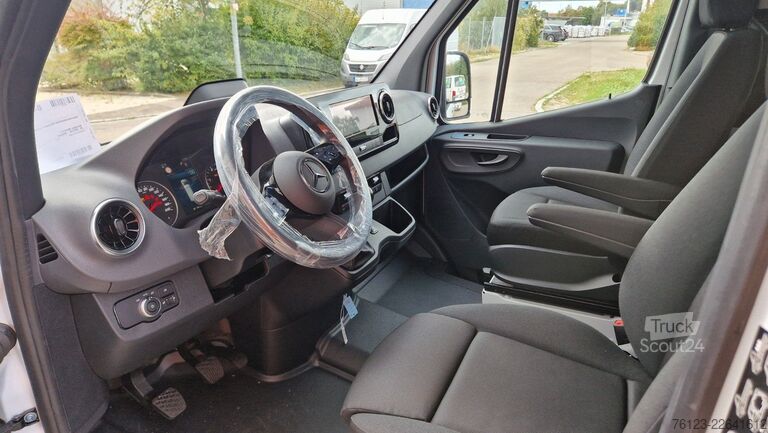 Minibus MERCEDES-BENZ Sprinter Lord Light 22 Sitzer  Aktionspreis