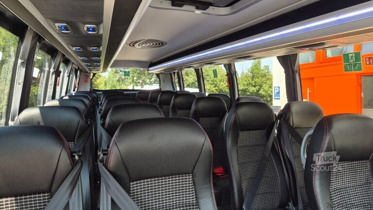 Miniautocarro IVECO 2x Daily 70 Lagerfahrzeug Ferqui Sunrise 2,5 m B