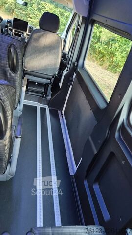 Kleinbus FIAT Ducato 9 Sitzer Mobility Airlineboden Rolli