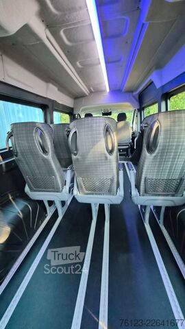 Kleinbus FIAT Ducato 9 Sitzer Mobility Airlineboden Rolli