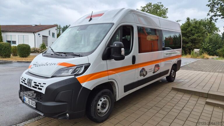 Kleinbus FIAT Ducato 9 Sitzer Mobility Airlineboden Rolli