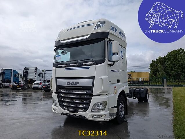 Chassis med førerhus DAF XF 450