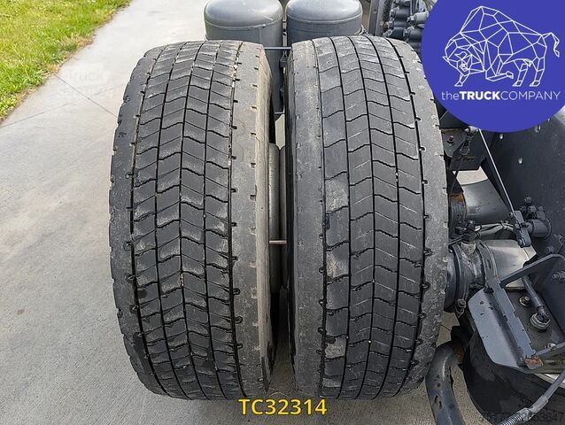 Chassi med hytt DAF XF 450
