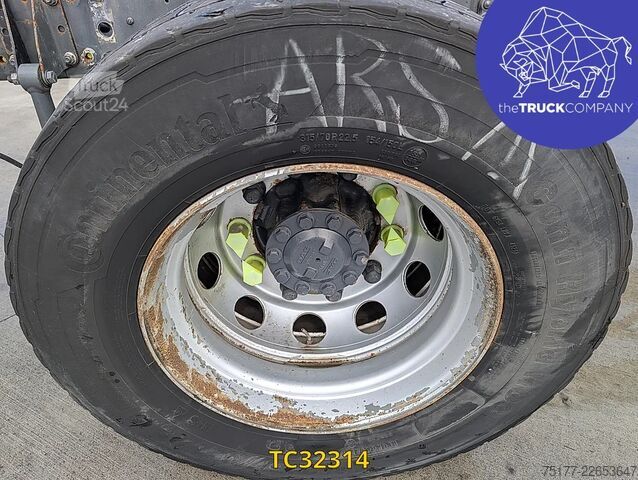 Chassi med hytt DAF XF 450