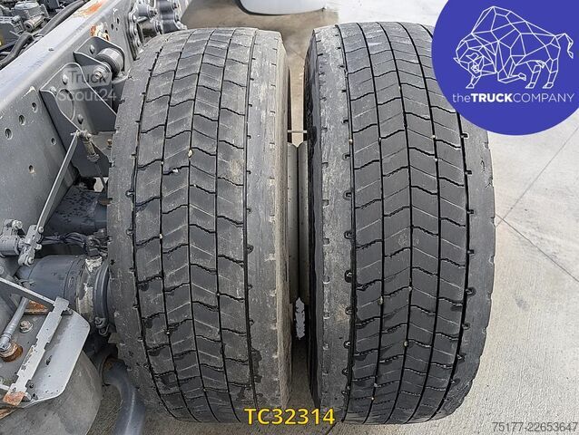 Chassi med hytt DAF XF 450