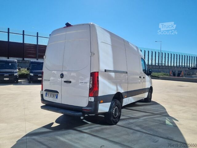 Van Mercedes-Benz SPRINTER T25-105