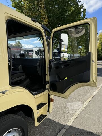 Camion frigorifique avec rails tubulaires et hayon élévateur Mercedes-Benz Atego 1323L 4-Fleisch-Rohrbahnen TK T600